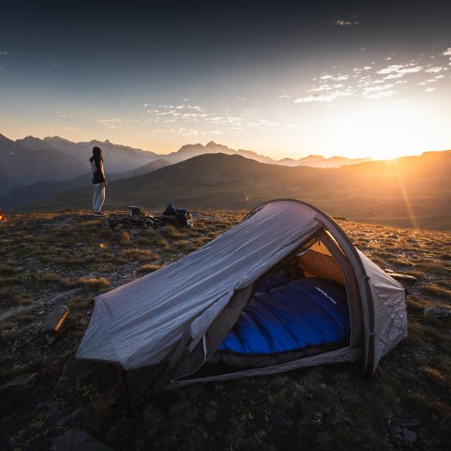 nbirrien Hiking Tent Leverdesoleil