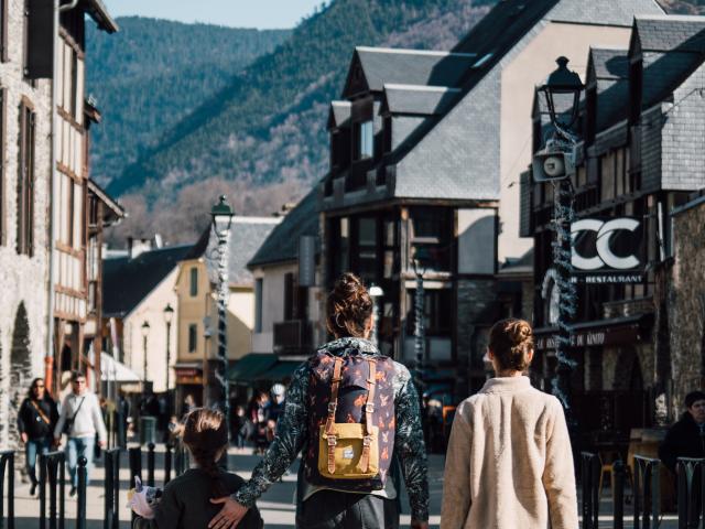 ©vincentfrasiak Famille Rues Saint Lary