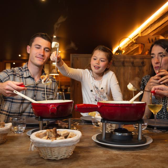 Restaurante En Famille La Tute Fondue Fromage2