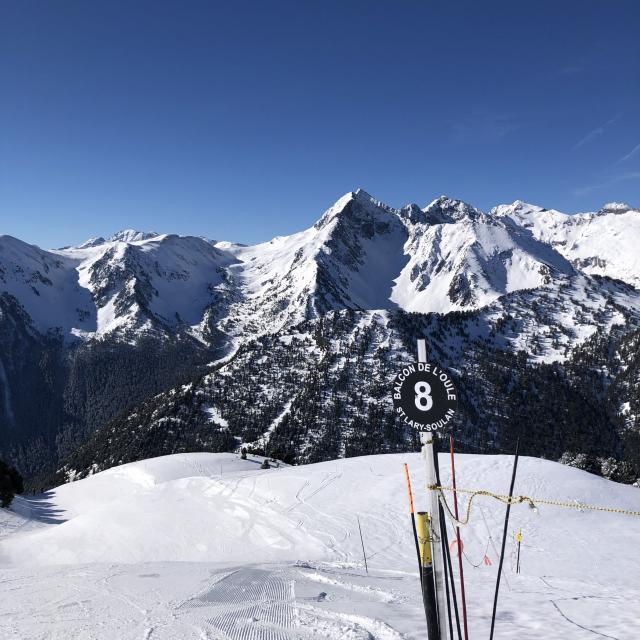 sur les pistes de ski, balcon De L'oule