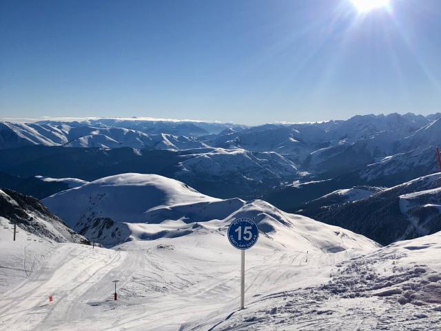 Vista de la pista de Peyraméde