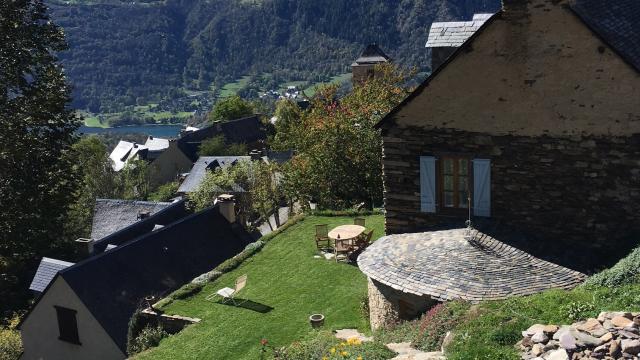 automne-2017-village-Mont-laetitia.jpg